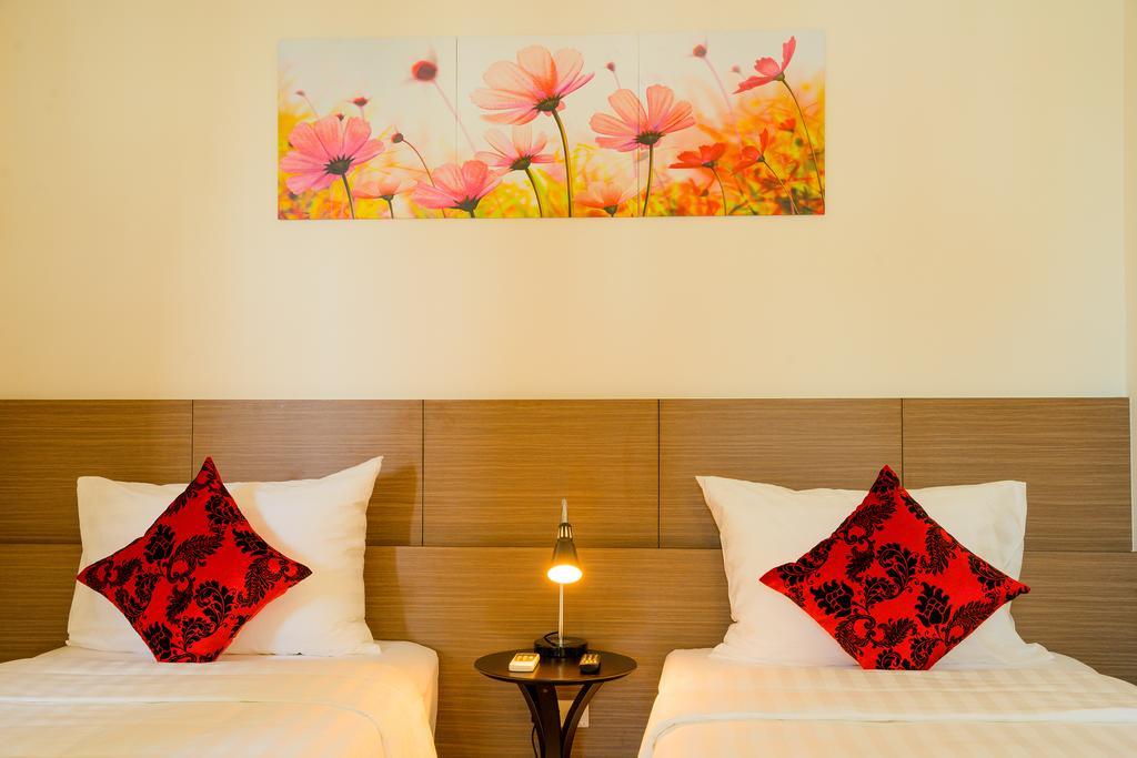 Smile Hotel Hanoi Exterior foto